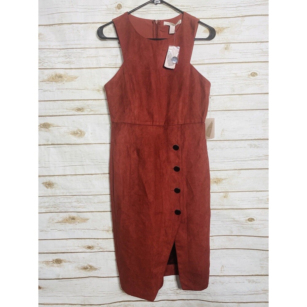 Forever21 women’s sleeveless rust color, mini dress with side buttons size M